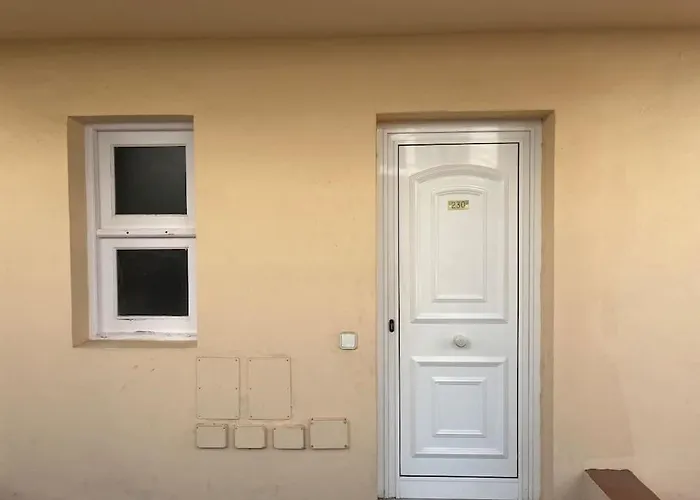 Beach, Shopping A Few Meters Away Апартаменты