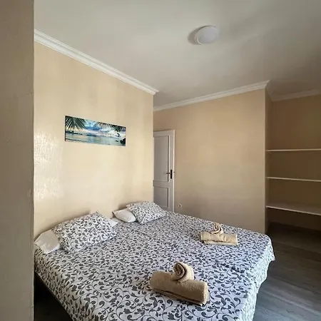 Beach, Shopping A Few Meters Away *