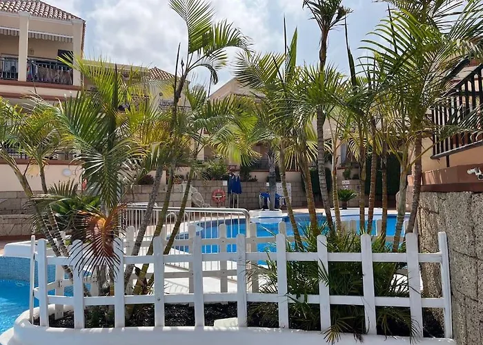 Beach, Shopping A Few Meters Away Apartment *