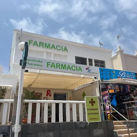 Apartment Beach, Shopping A Few Meters Away